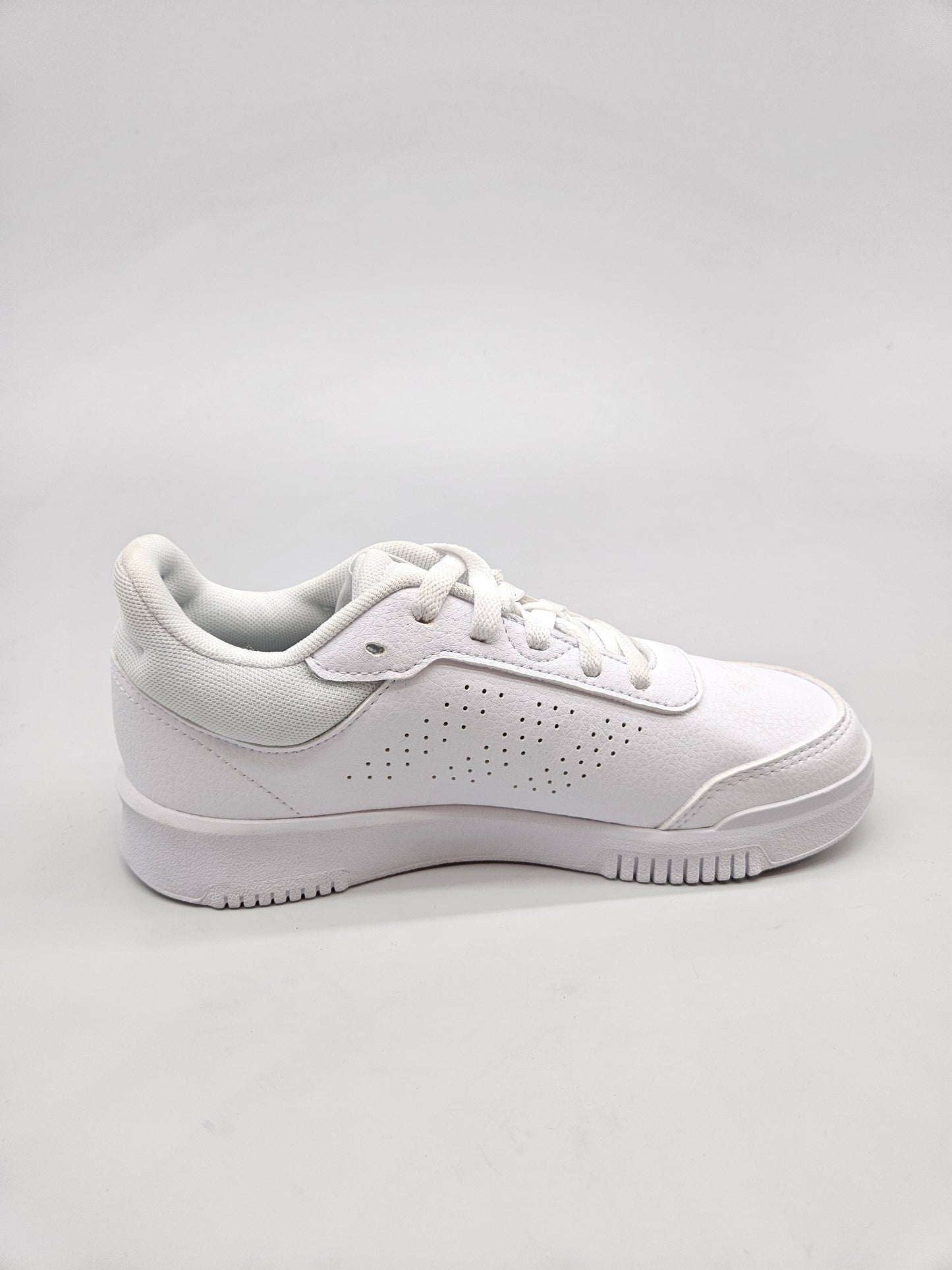 ADIDAS NOVI ORIGINAL PATIKI BR 35.5