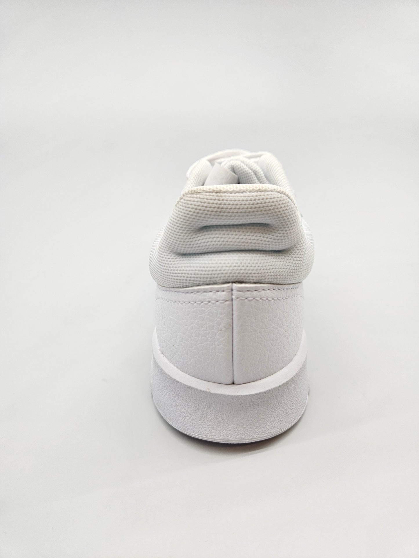 ADIDAS NOVI ORIGINAL PATIKI BR 35.5