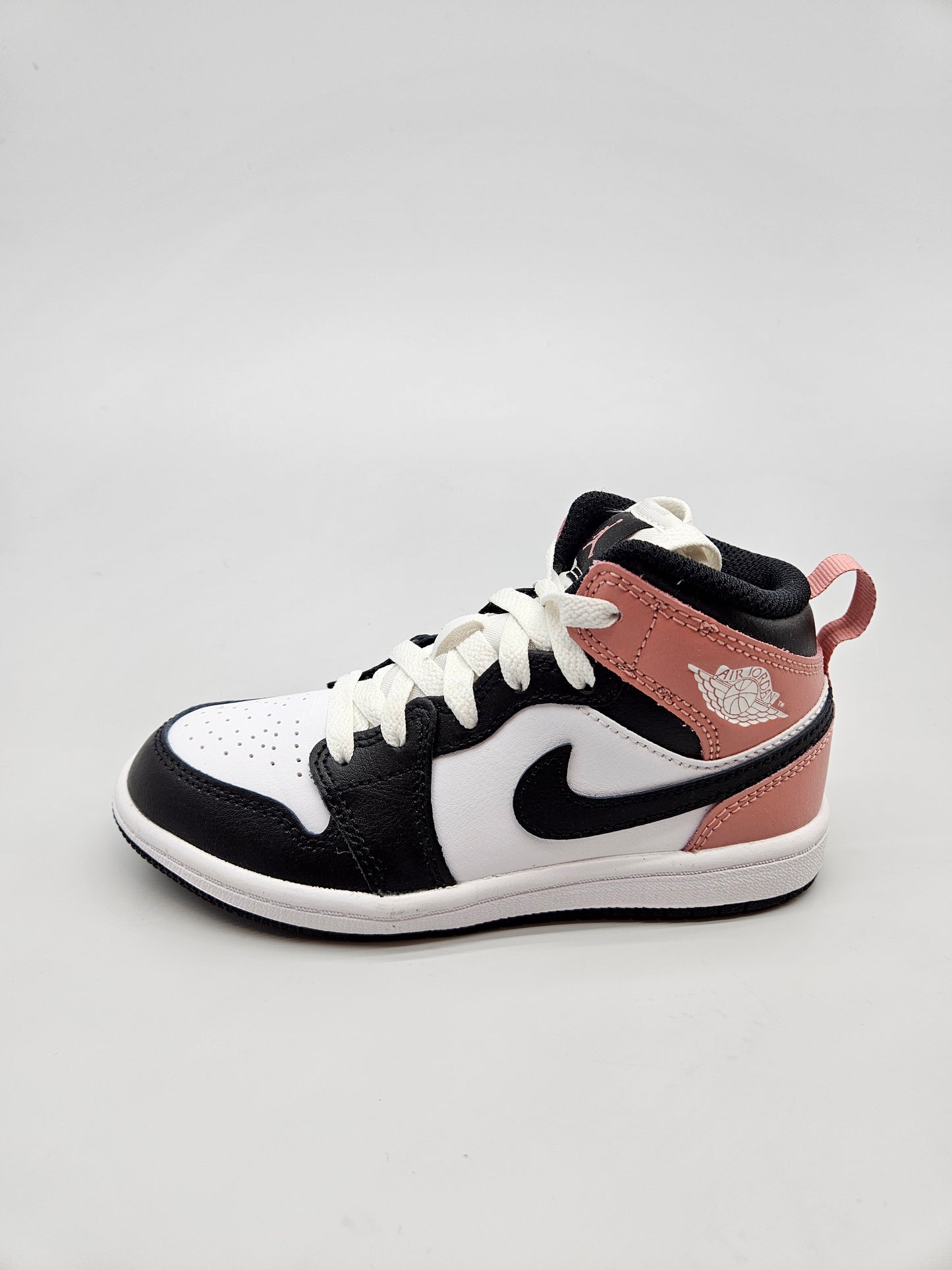 NIKE JORDAN NOVI ORIGINAL PATIKI BR 28.5