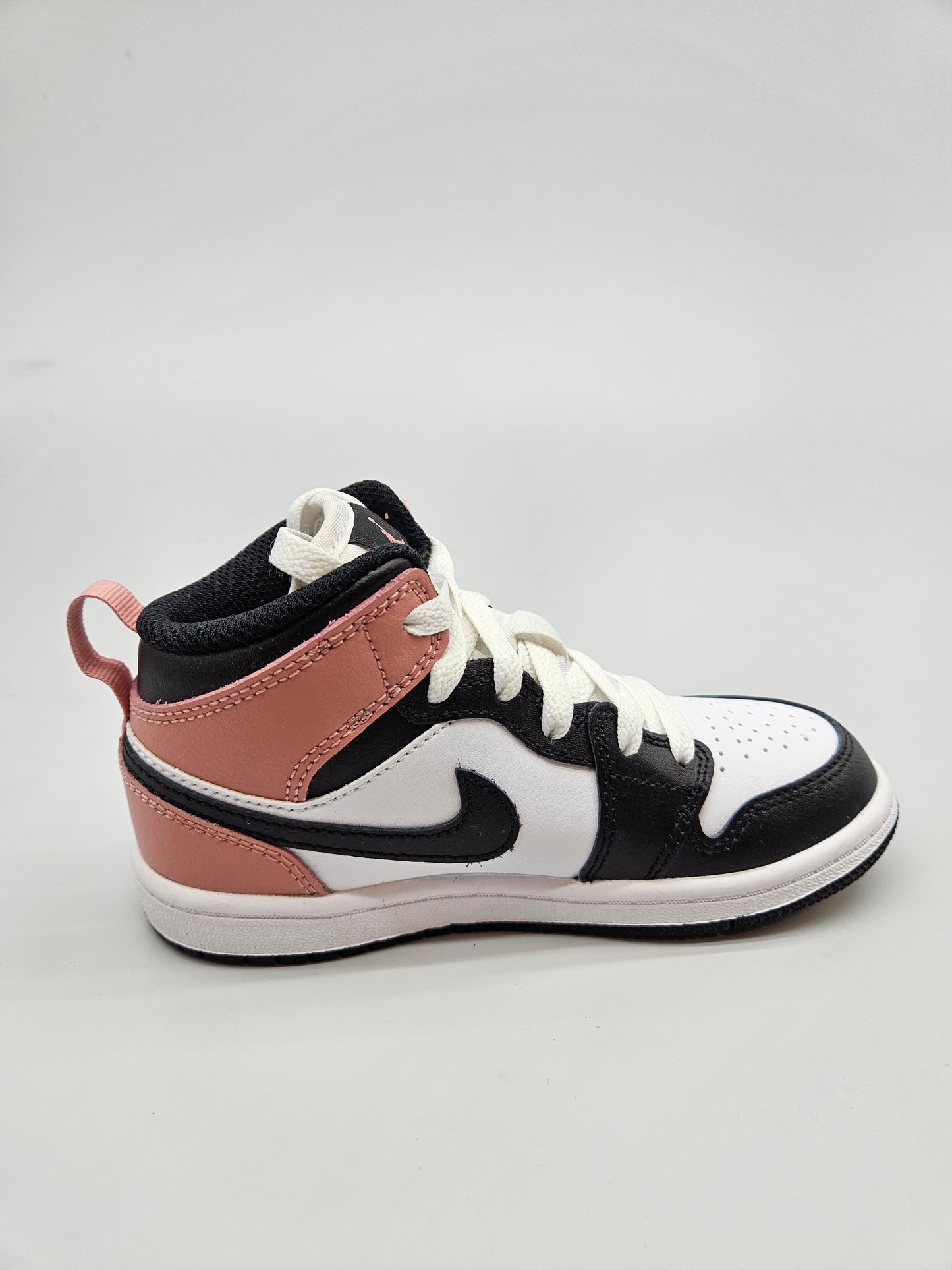 NIKE JORDAN NOVI ORIGINAL PATIKI BR 28.5