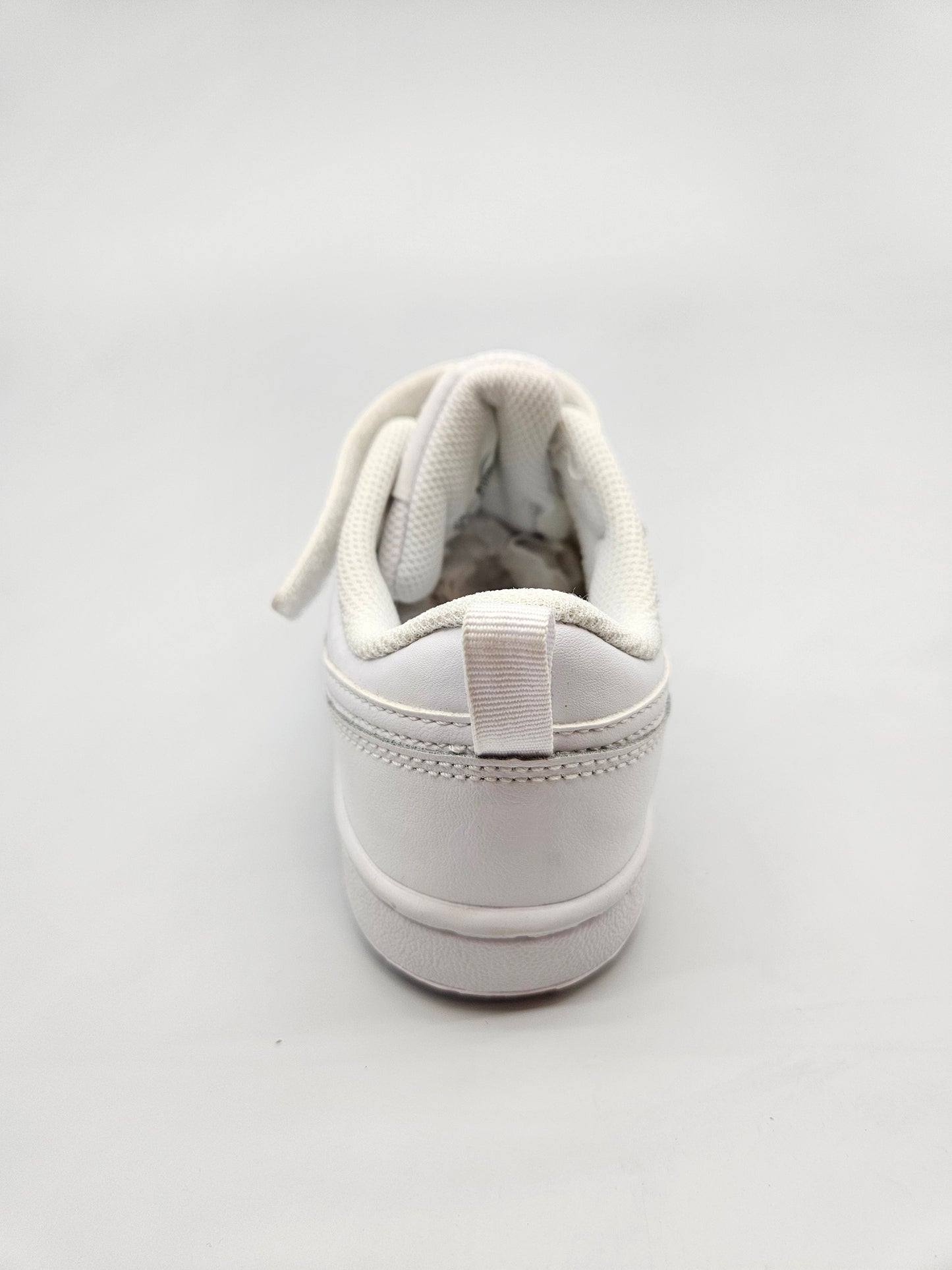NIKE NOVI ORIGINAL PATIKI BR 33