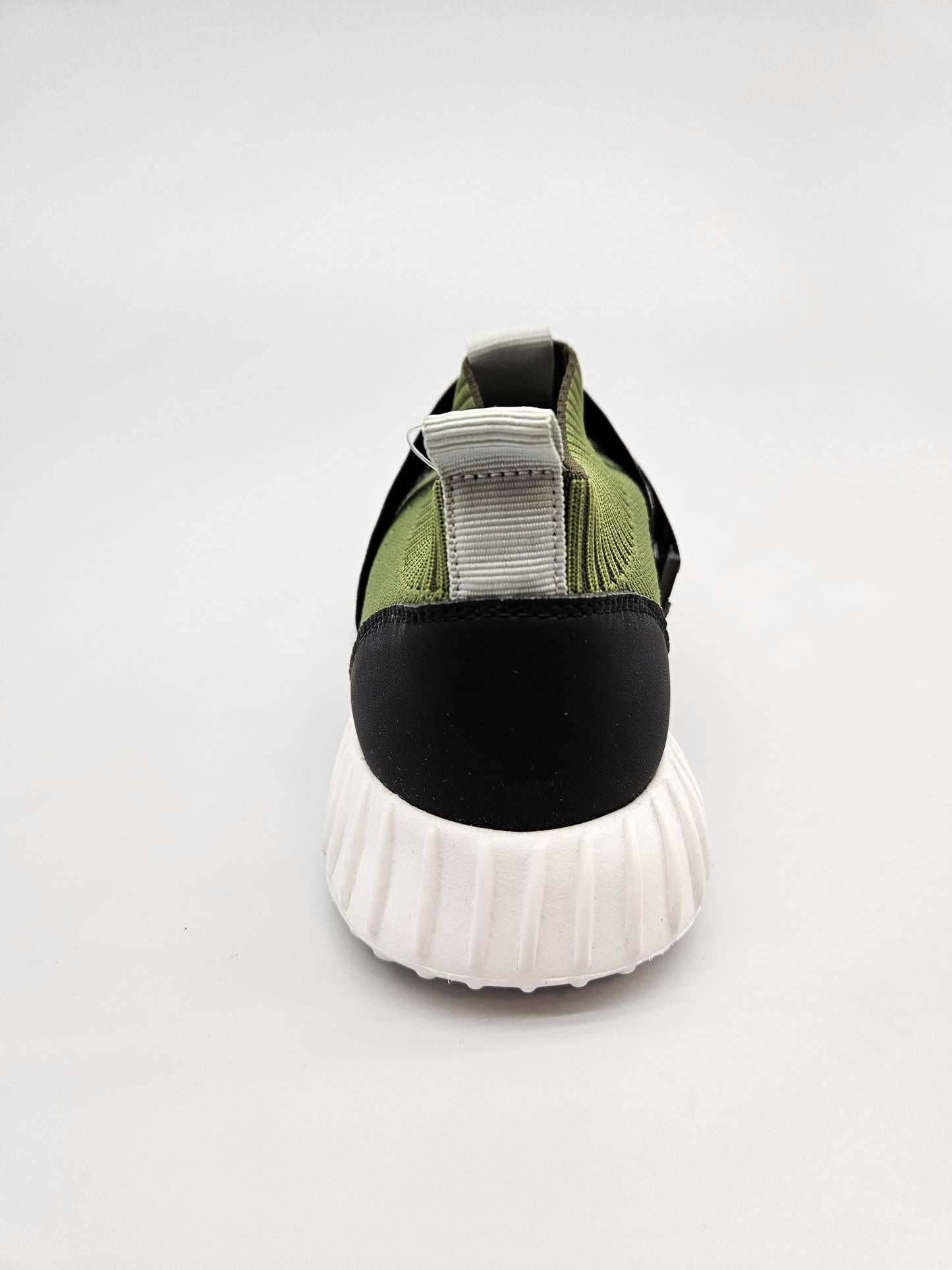 STELLA MCCARTNEY NOVI ORIGINAL PATIKI BR 35