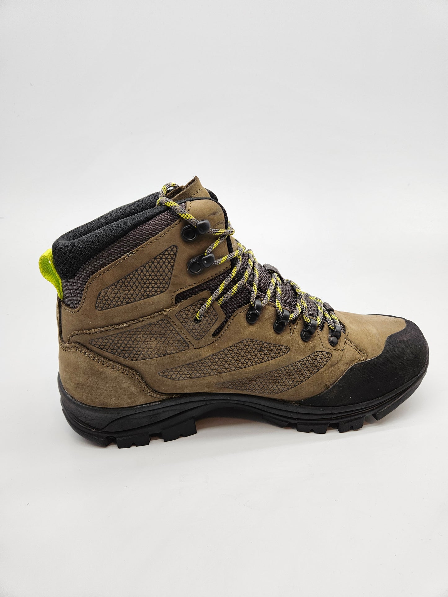 JACK WOLFSKIN ORIGINAL VODOTPORNI CIZMI BR 44