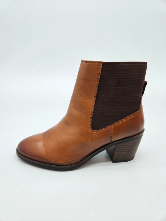 ANNA FIELD ORIGINAL KOZNI CIZMI BR 40