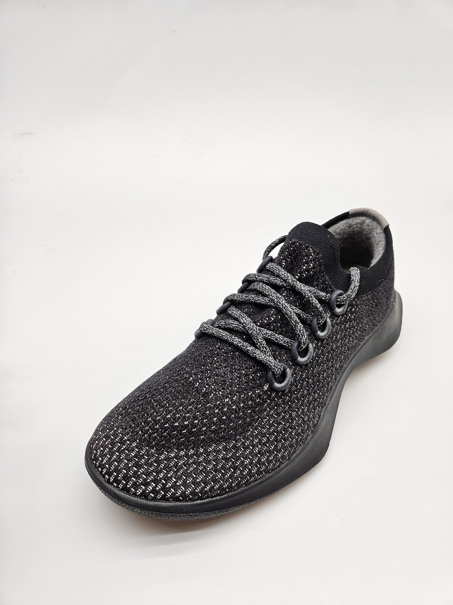 ALLBIRDS NOVI ORIGINAL PATIKI BR 42
