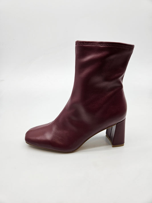 STEVE MADDEN NOVI ORIGINAL CIZMI BR 38
