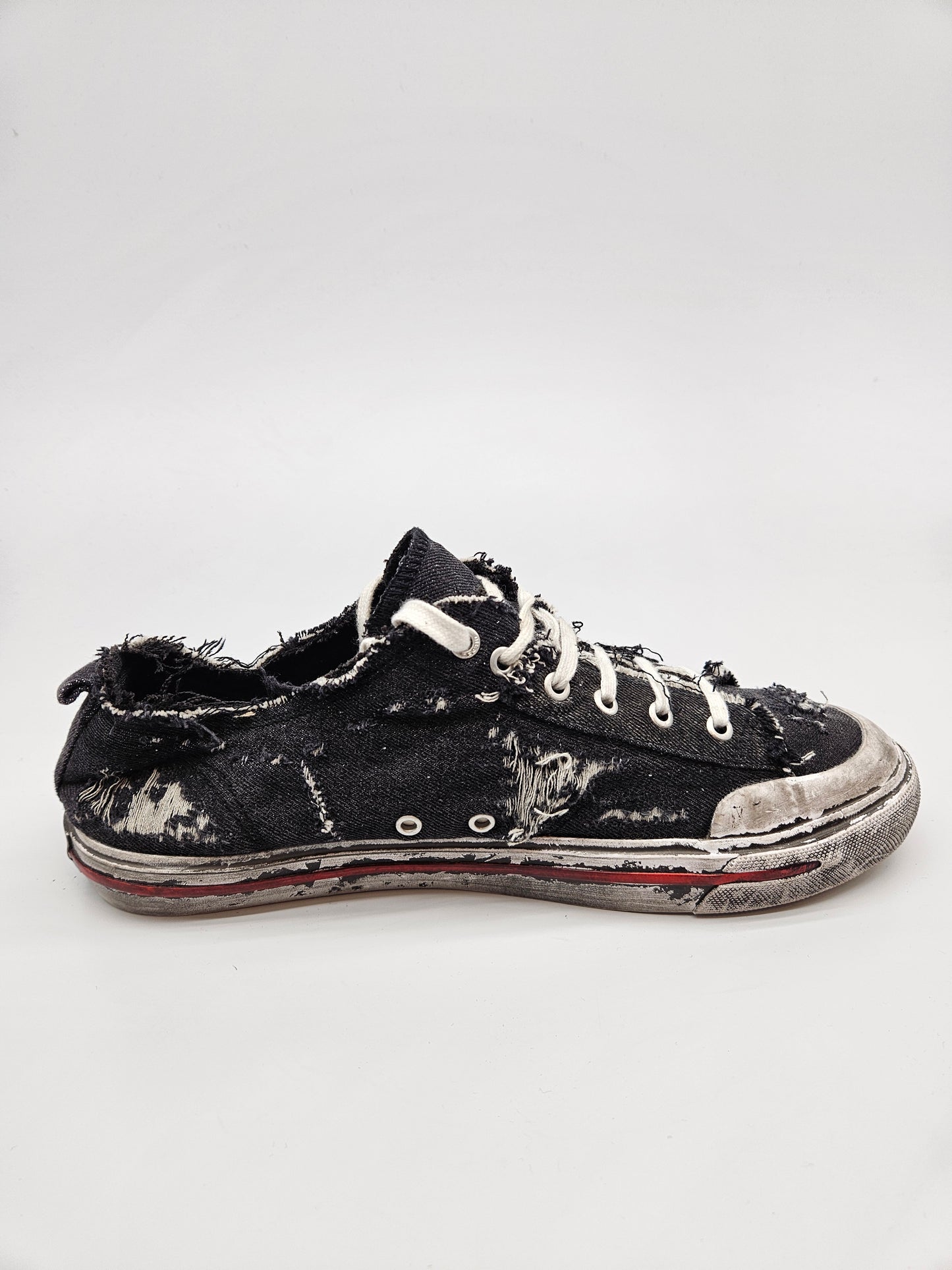 DIESEL NOVI ORIGINAL PATIKI BR 44