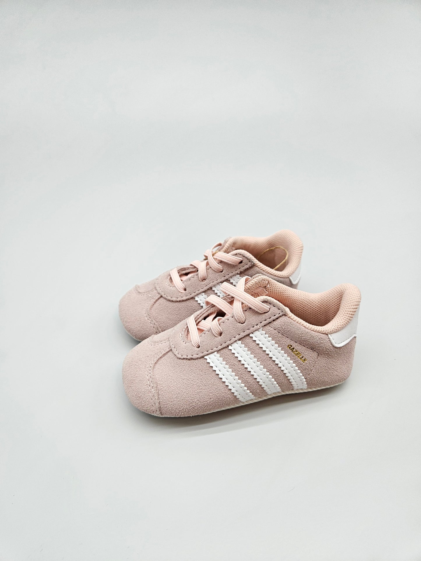 ADIDAS GAZZELE NOVI ORIGINAL PATIKI BR 20