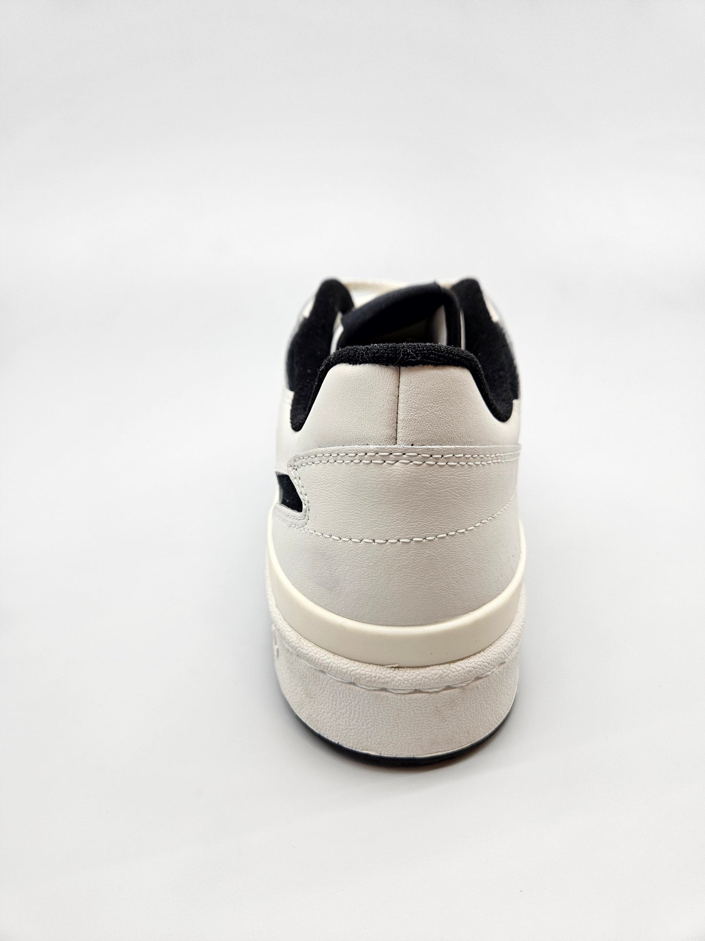 ADIDAS NOVI ORIGINAL PATIKI BR 45