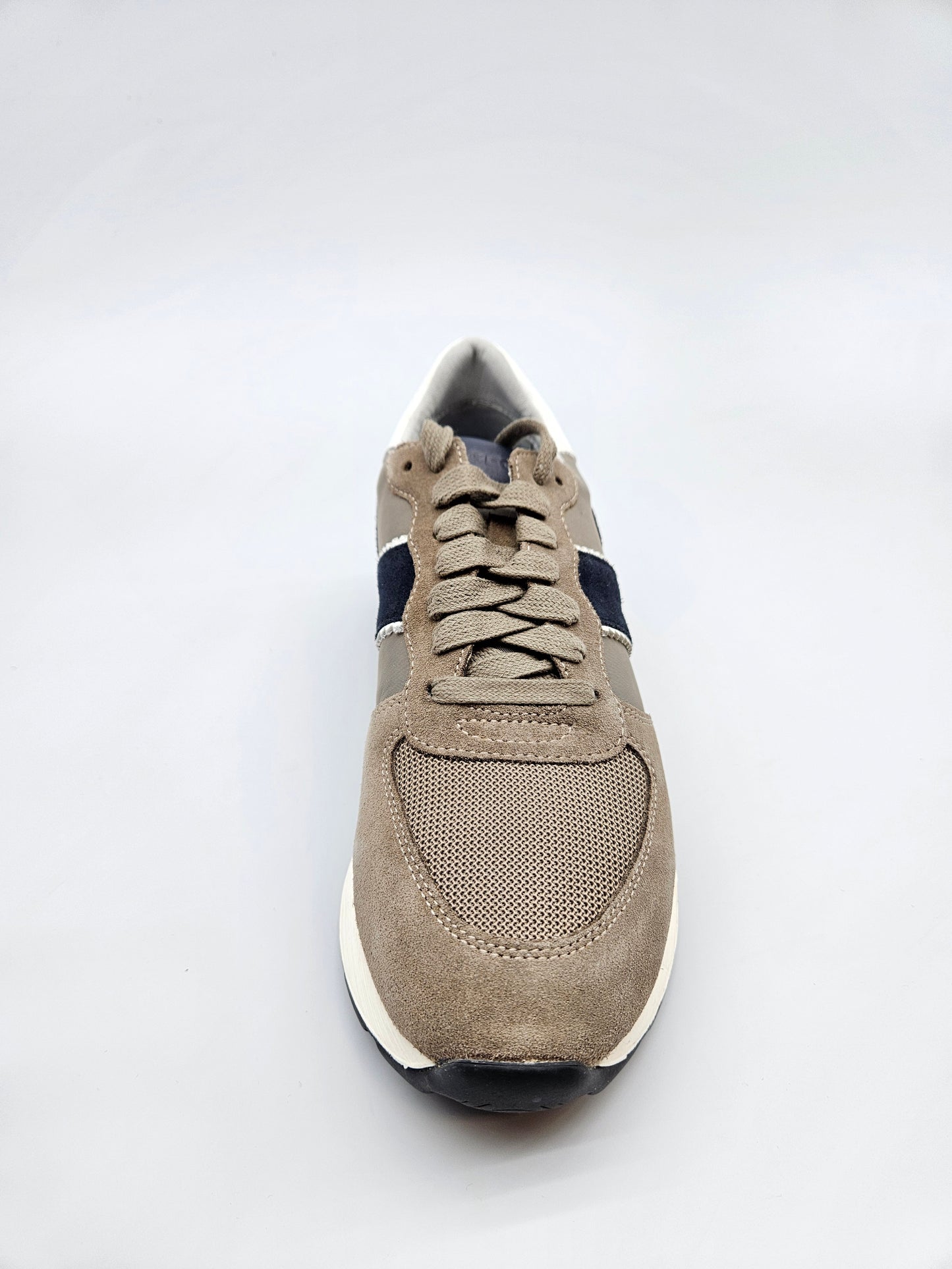 GEOX NOVI ORIGINAL PATIKI BR 39