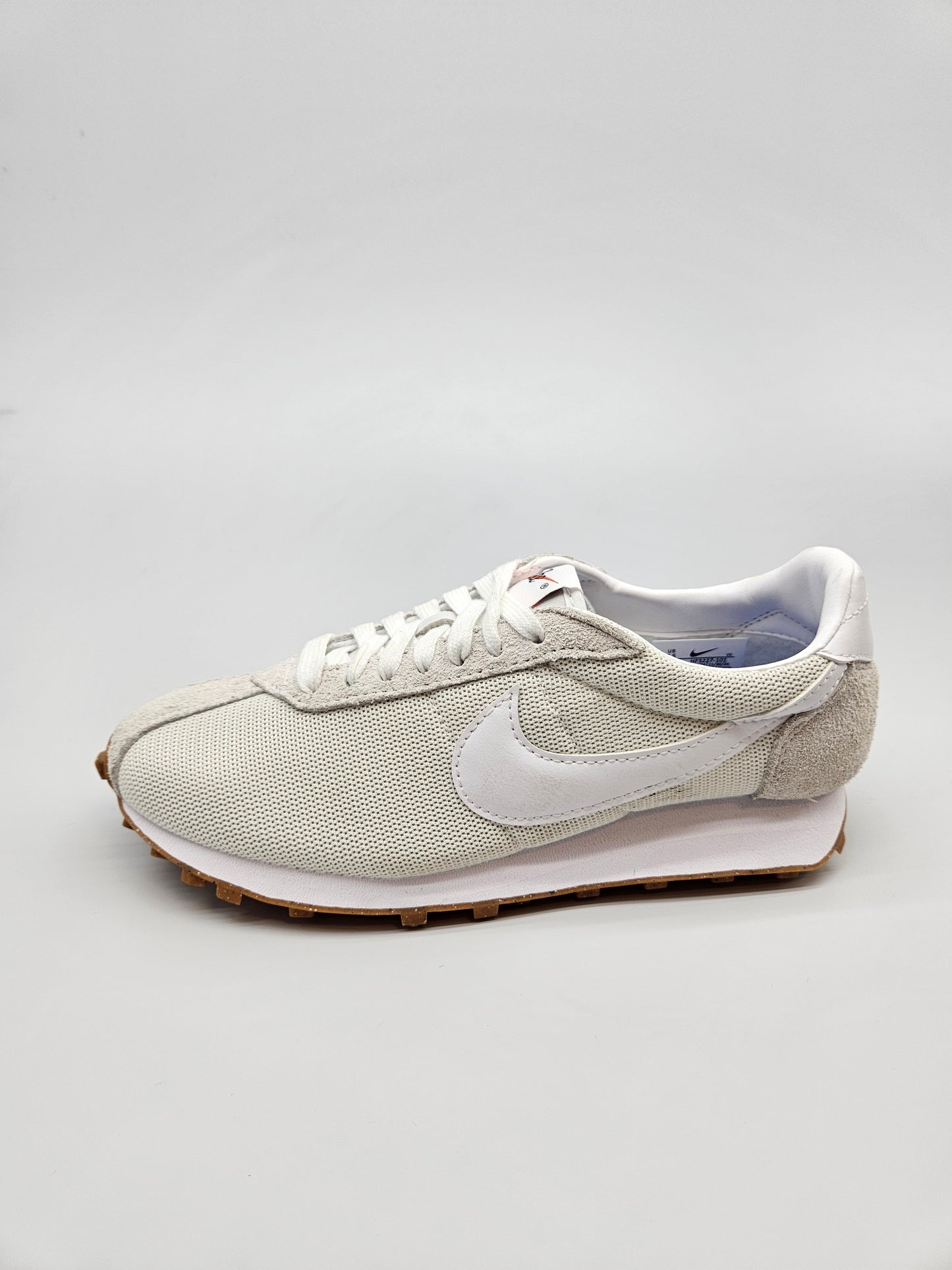 NIKE NOVI ORIGINAL PATIKI BR 38.5