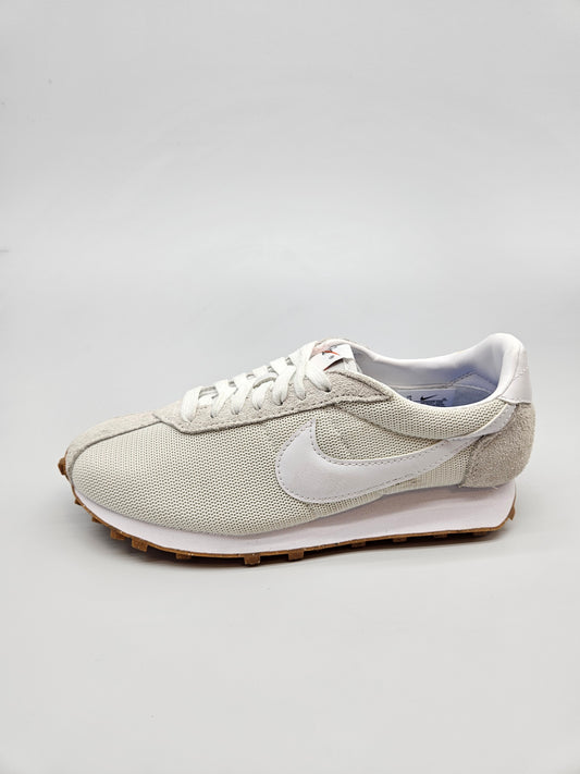 NIKE NOVI ORIGINAL PATIKI BR 38.5