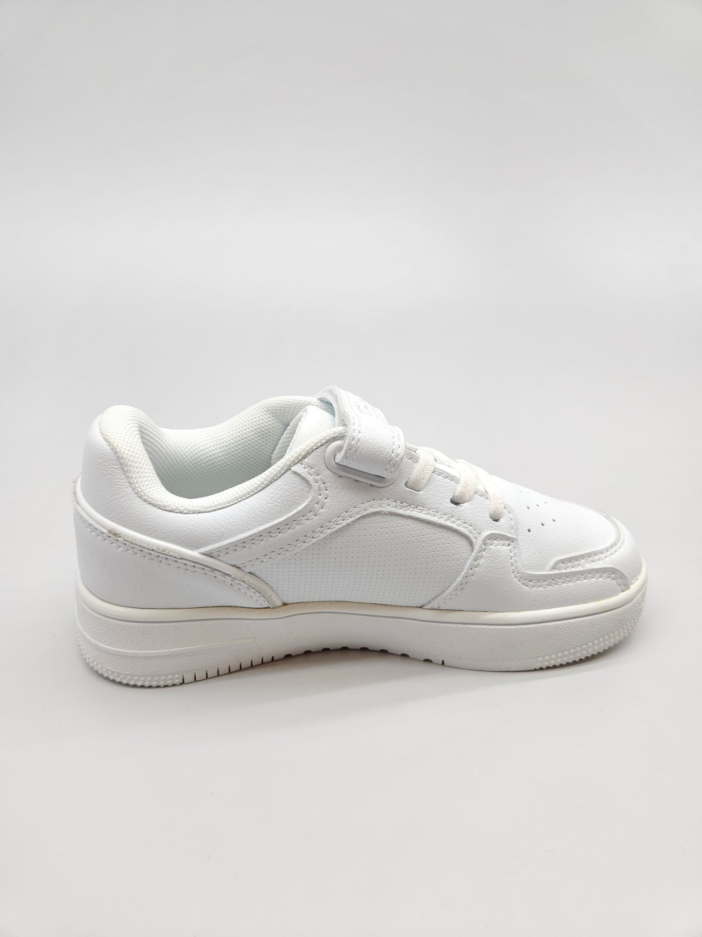 CHAMPION NOVI ORIGINAL PATIKI BR 33