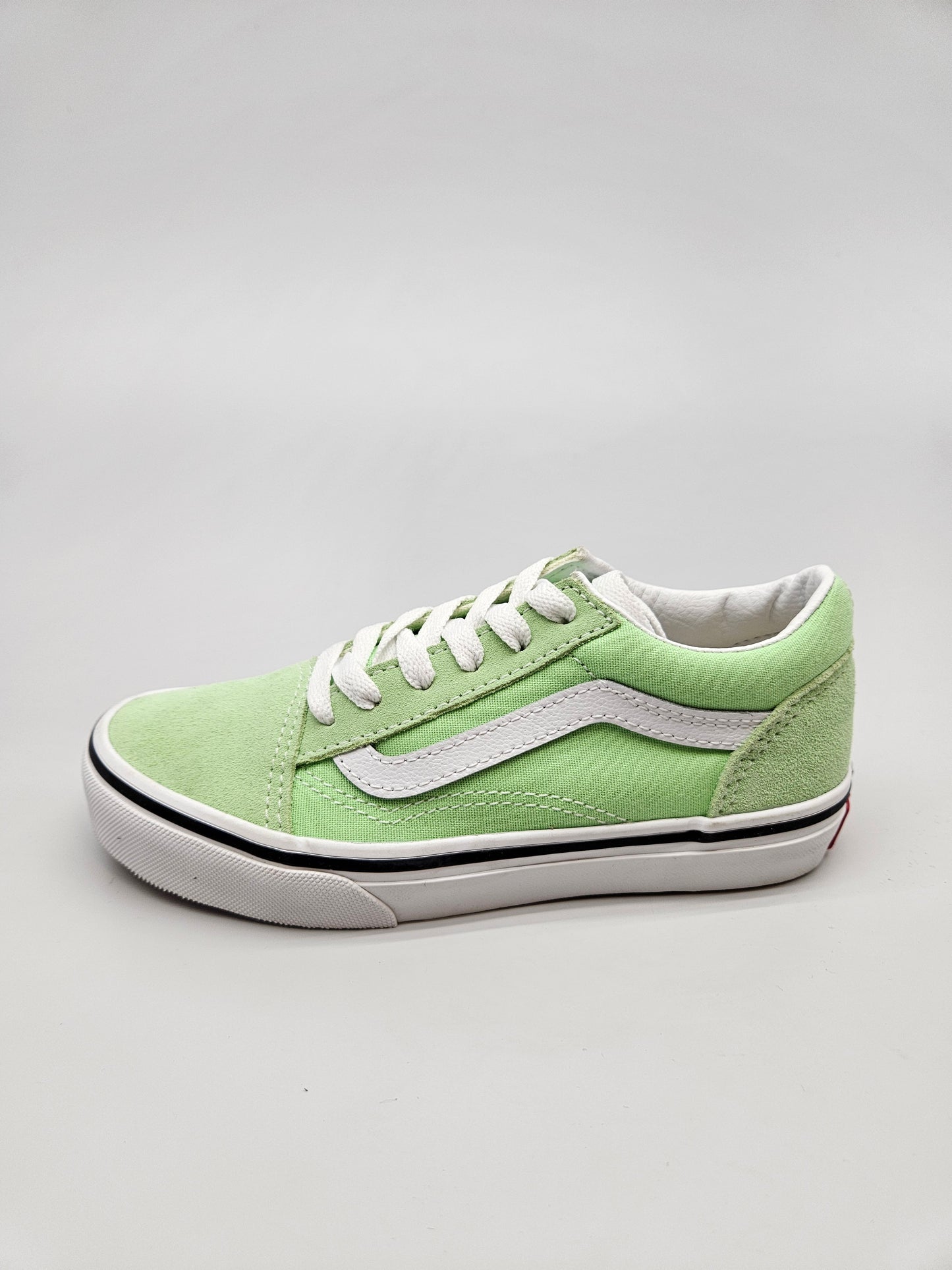 VANS NOVI ORIGINAL PATIKI BR 31.5