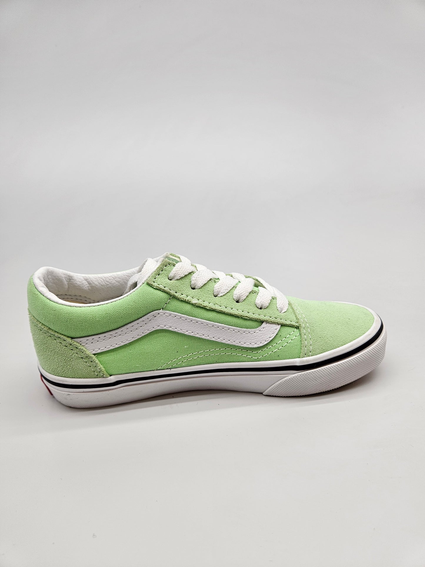 VANS NOVI ORIGINAL PATIKI BR 31.5