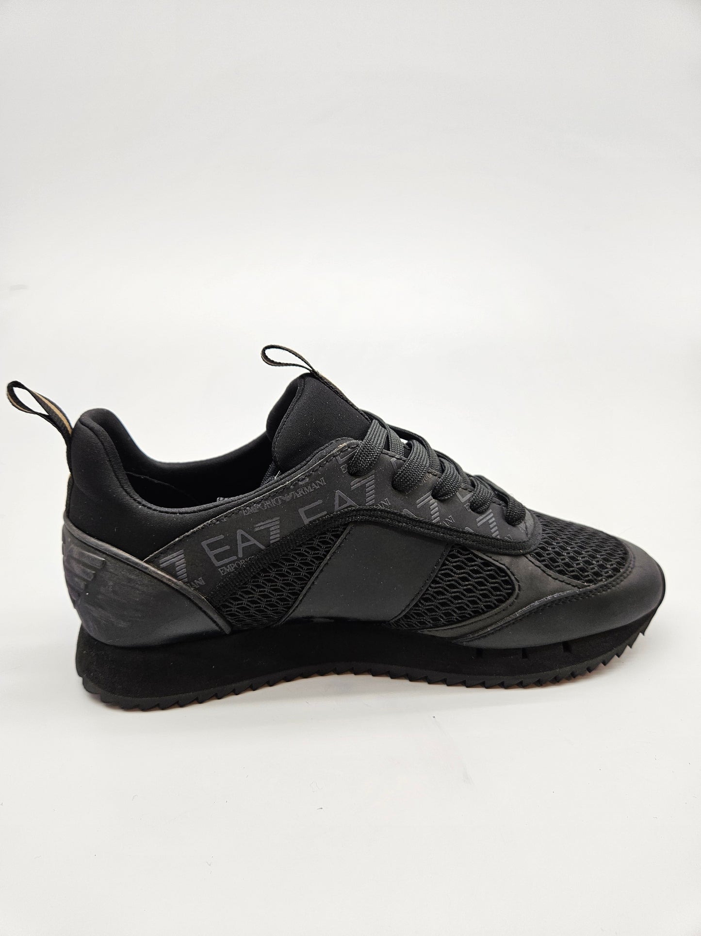 EMPORIO ARMANI ORIGINAL PATIKI BR 38