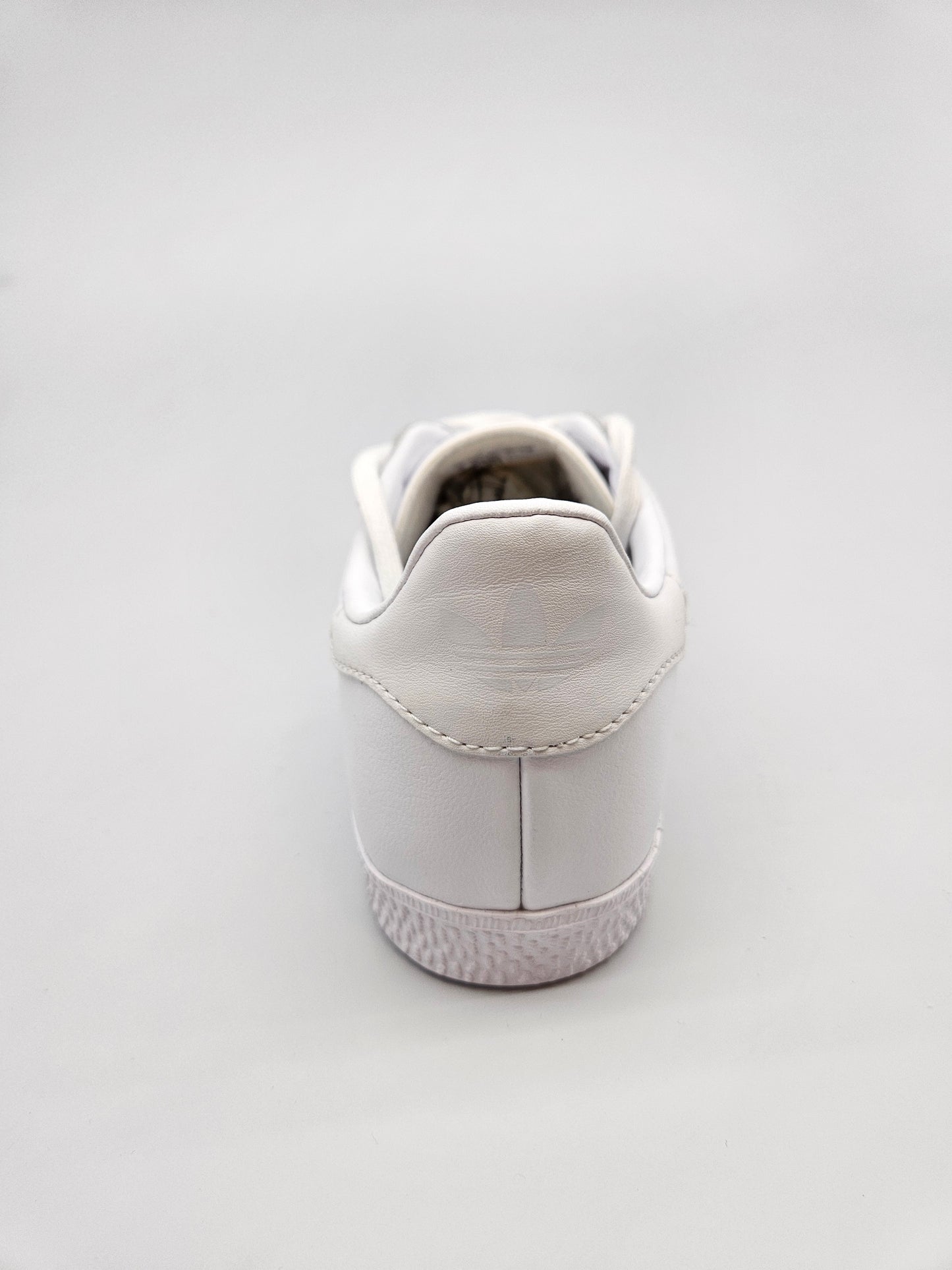 ADIDAS GAZZELE NOVI ORIGINAL PATIKI BR 37