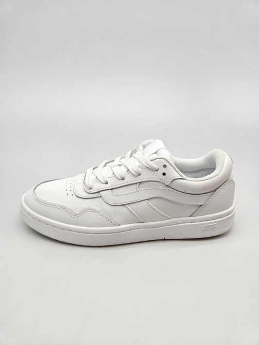 VANS NOVI ORIGINAL PATIKI BR 39