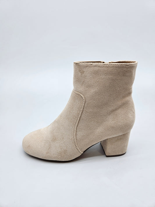 ANNA FIELD NOVI ORIGINAL PATIKI BR 38