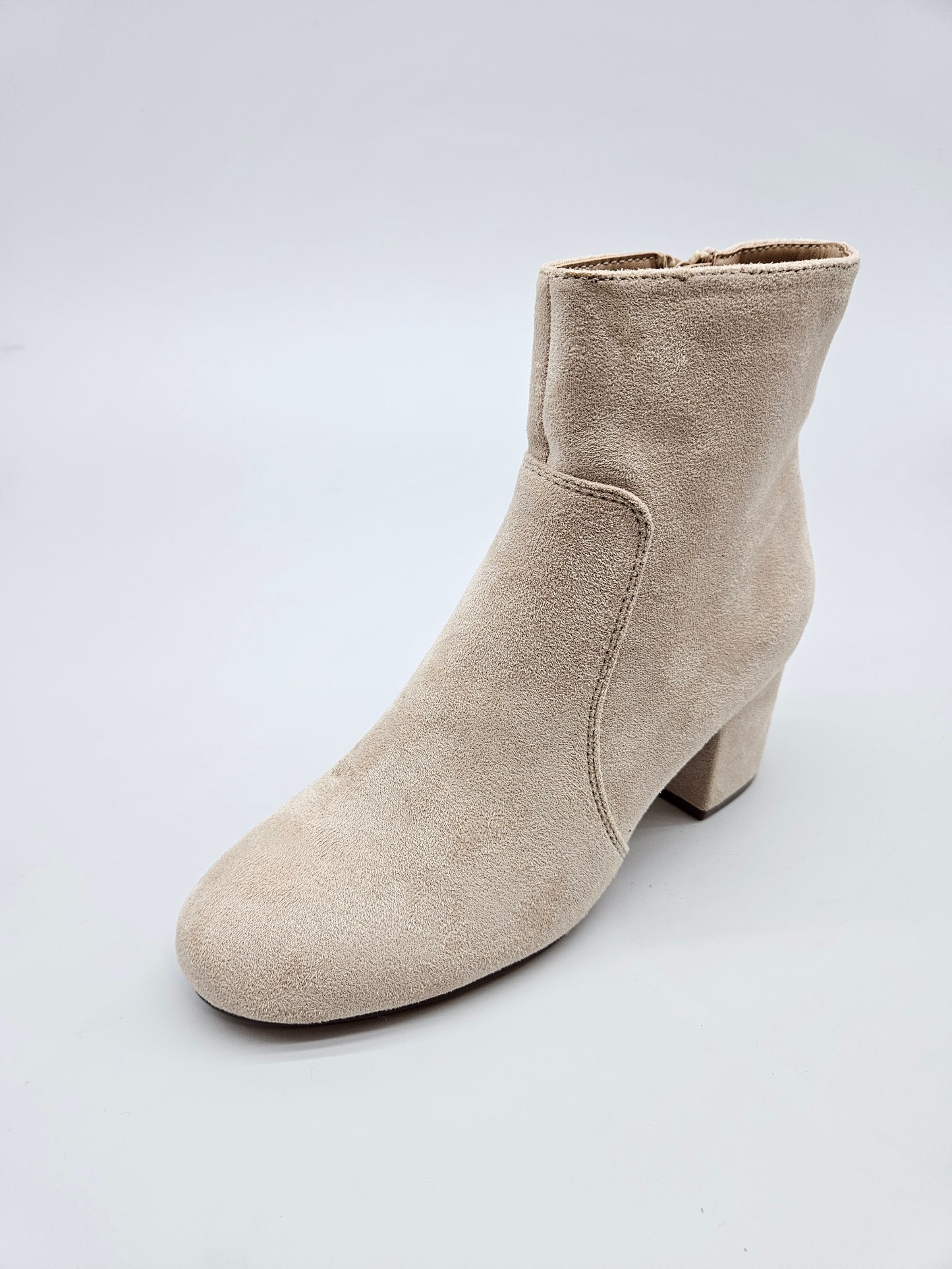ANNA FIELD NOVI ORIGINAL PATIKI BR 38