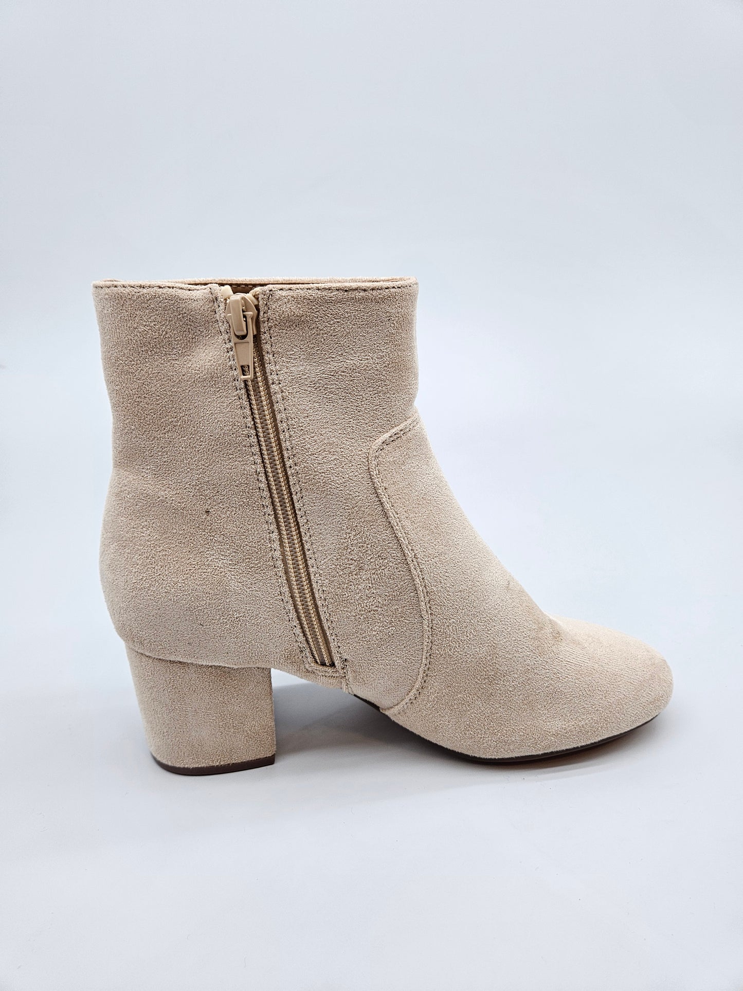 ANNA FIELD NOVI ORIGINAL PATIKI BR 38