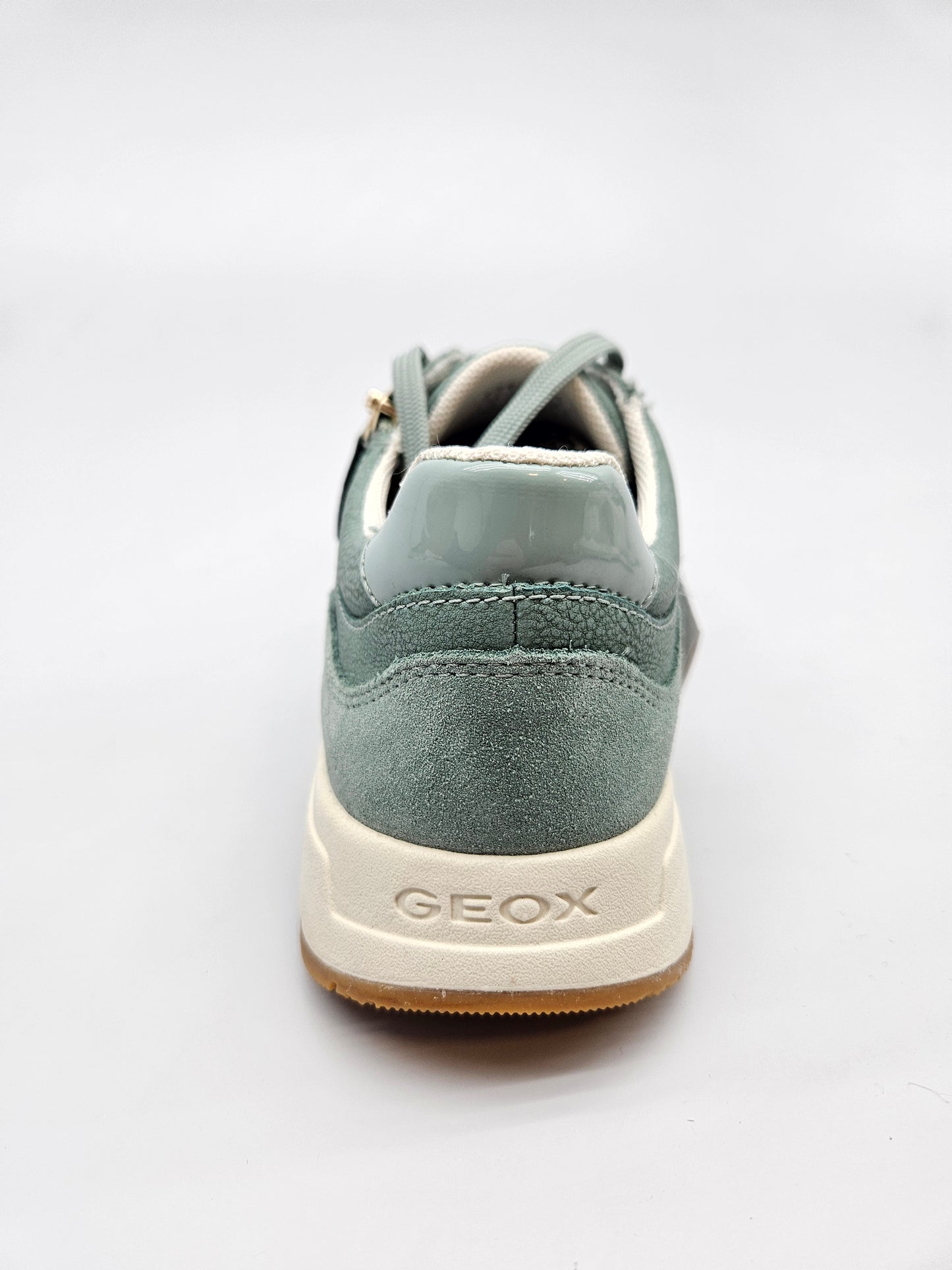 GEOX NOVI ORIGINAL PATIKI BR 37