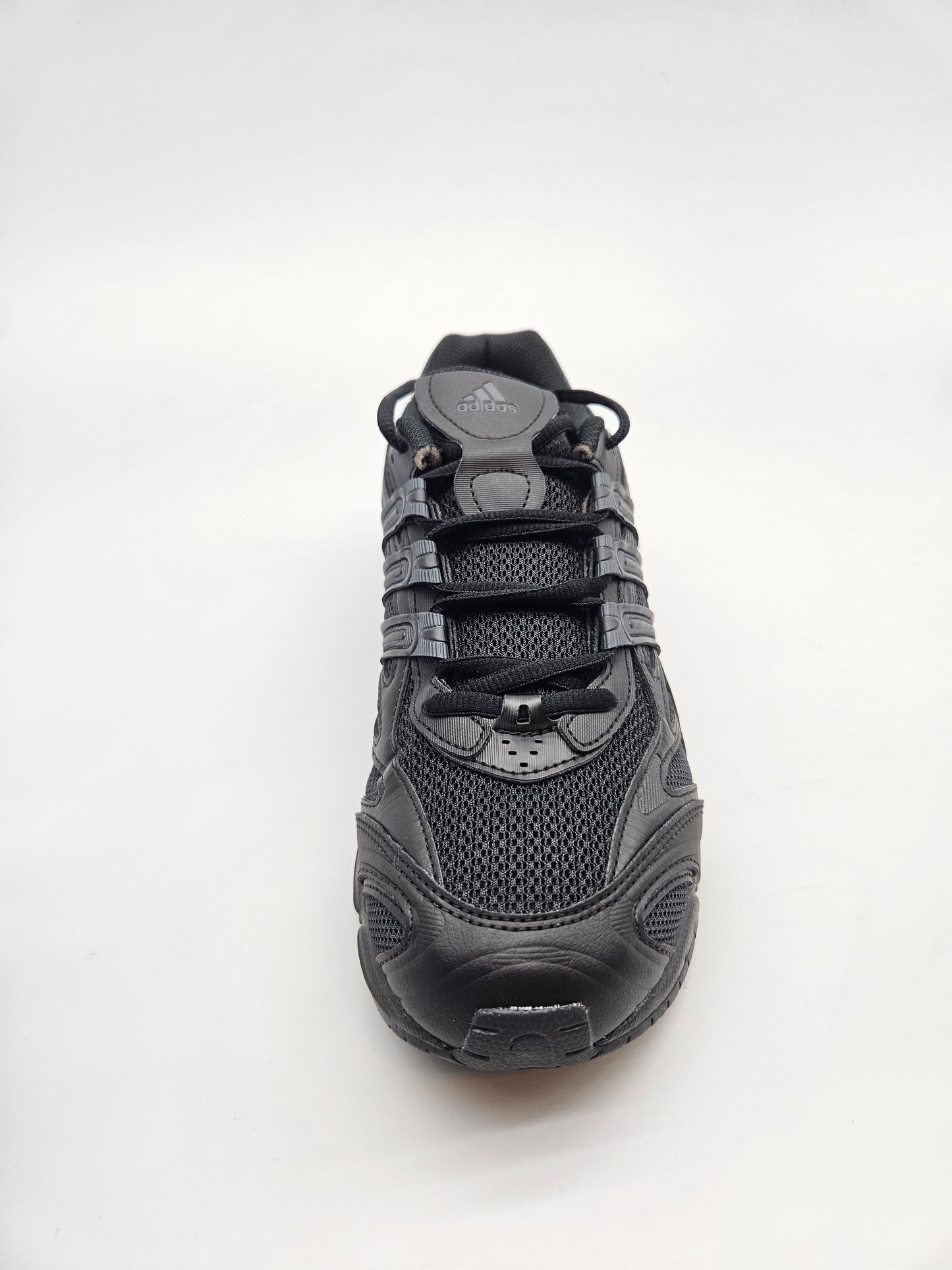 ADIDAS NOVI ORIGINAL PATIKI BR 43