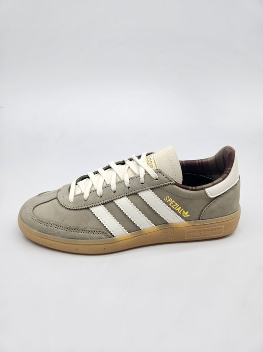ADIDAS ORIGINAL PATIKI BR 40.5