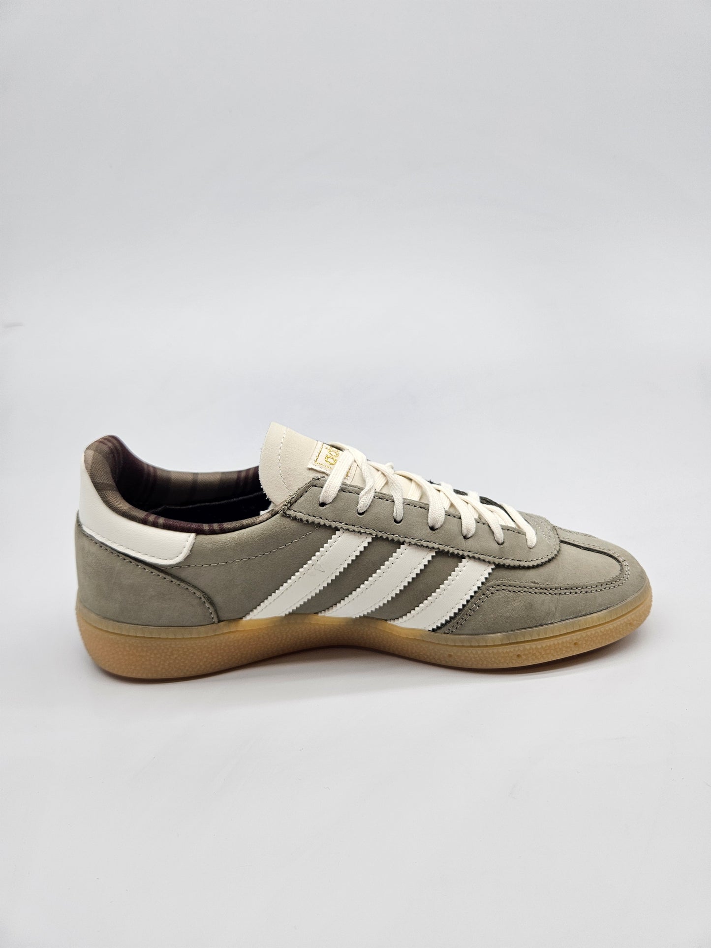 ADIDAS ORIGINAL PATIKI BR 40.5