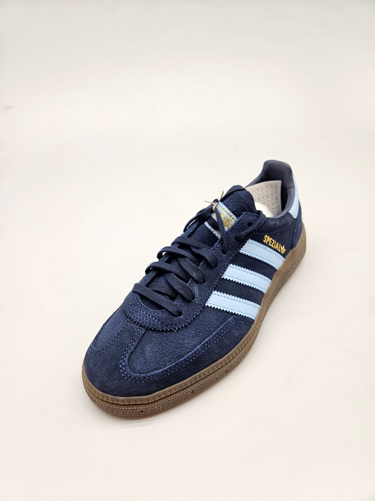 ADIDAS NOVI ORIGINAL PATIKI BR 38