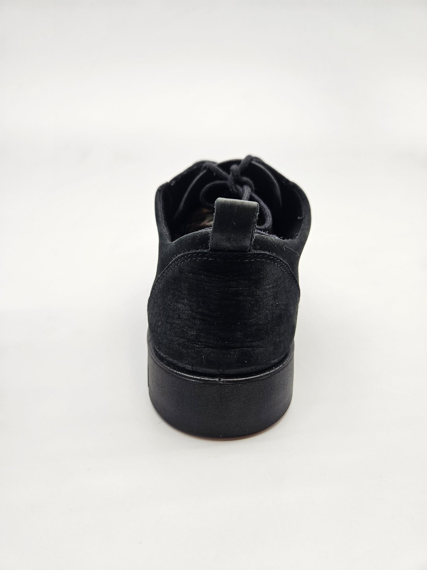 ECCO ORIGINAL KOZNI PATIKI BR 40