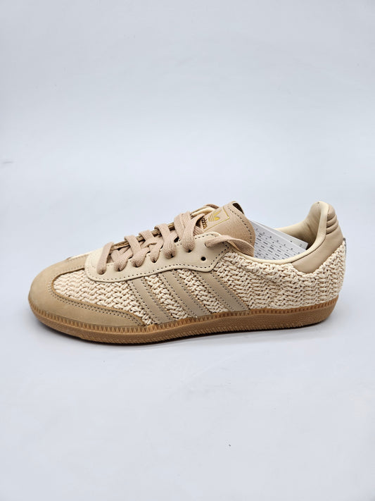 ADIDAS NOVI ORIGINAL PATIKI BR 42