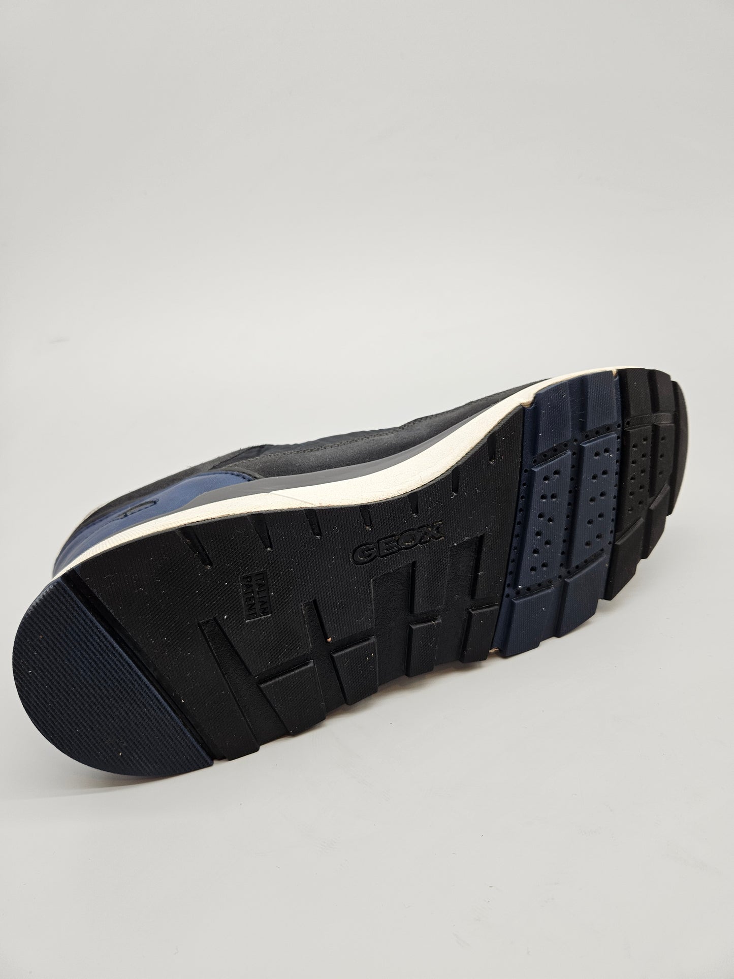 GEOX ORIGINAL VODOOTPORNI PATIKI BR 45