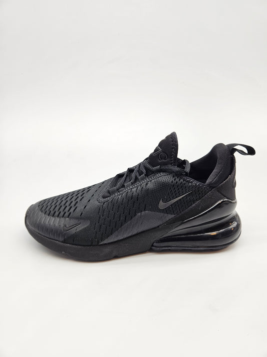 NIKE AIRMAX NOVI ORIGINAL PATIKI BR 40.5