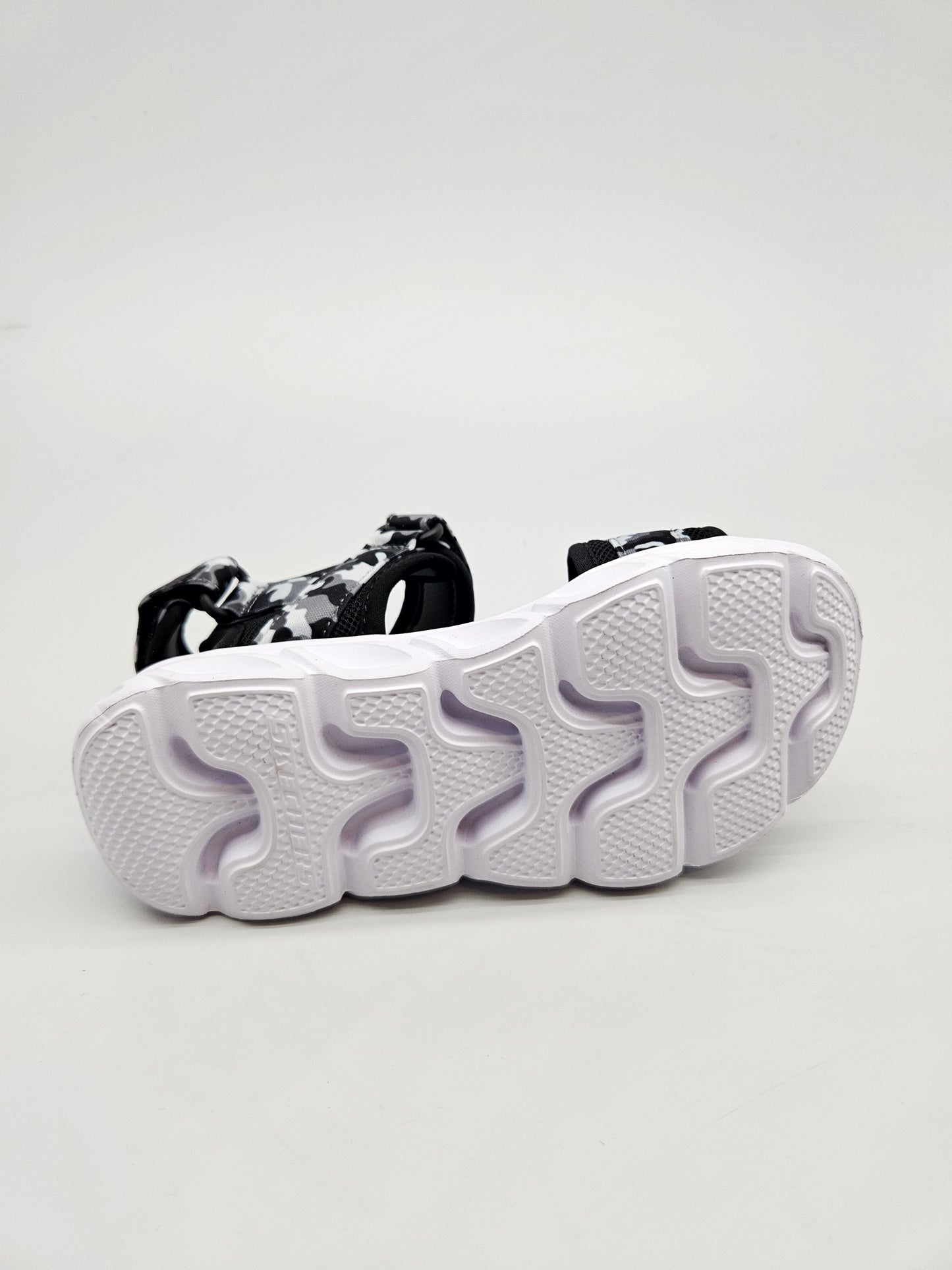 SKECHERS LIGHT NOVI ORIGINAL SANDALKI BR 32