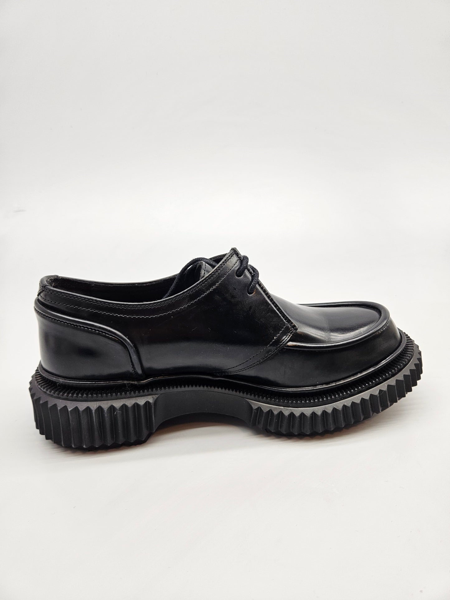 ADIEV ORIGINAL KOZNI CEVLI BR 40