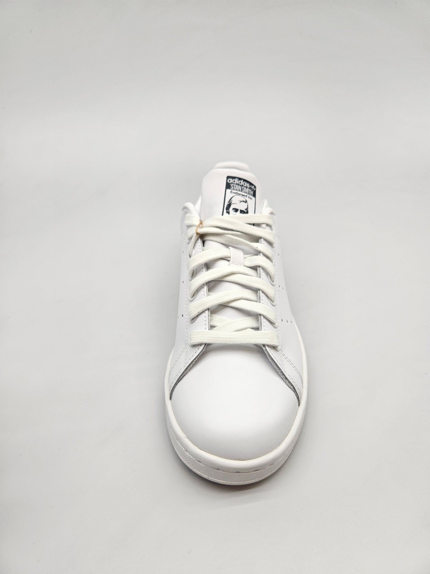 ADIDAS NOVI ORIGINAL PATIKI BR 40.5