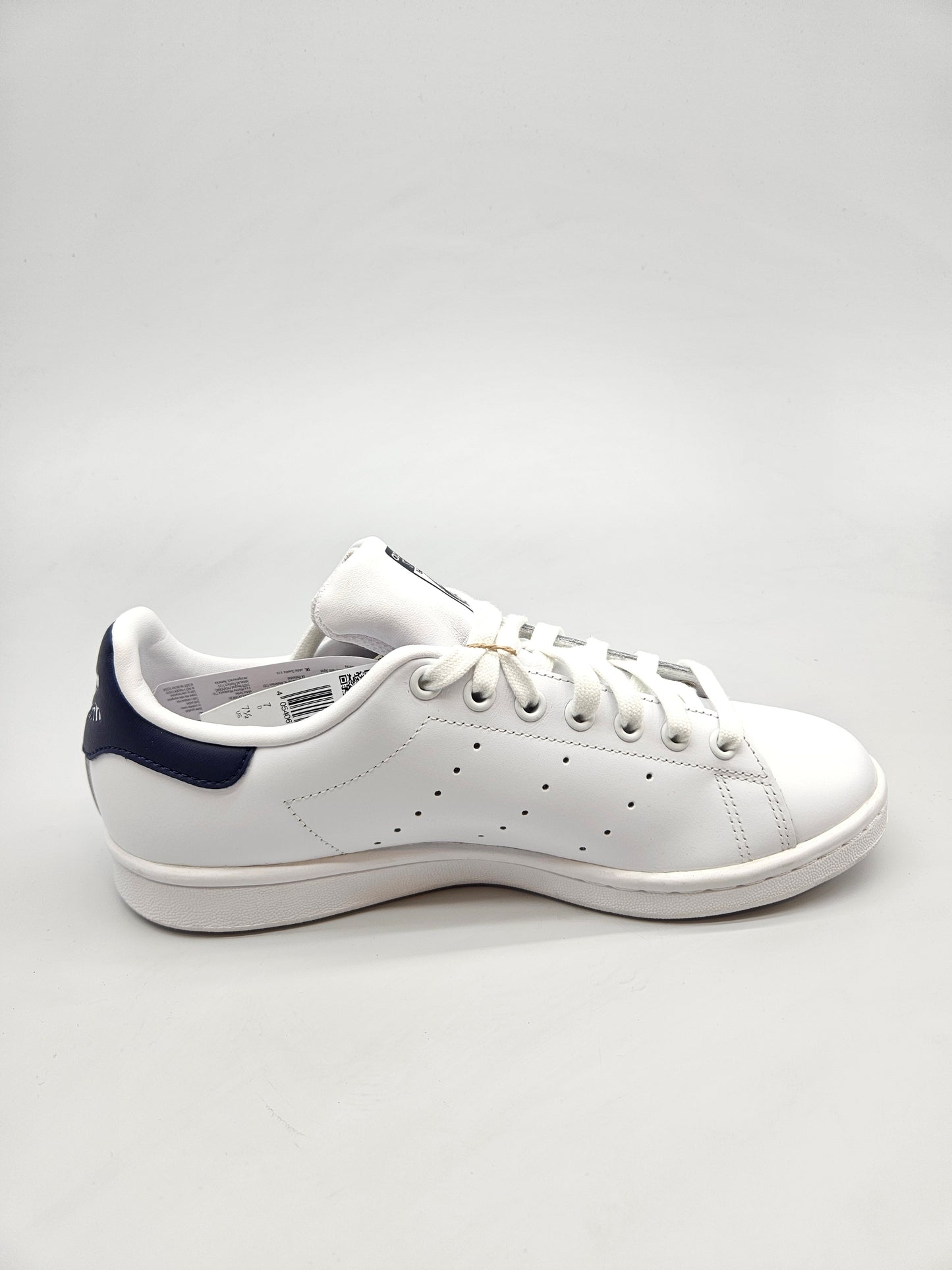 ADIDAS NOVI ORIGINAL PATIKI BR 40.5