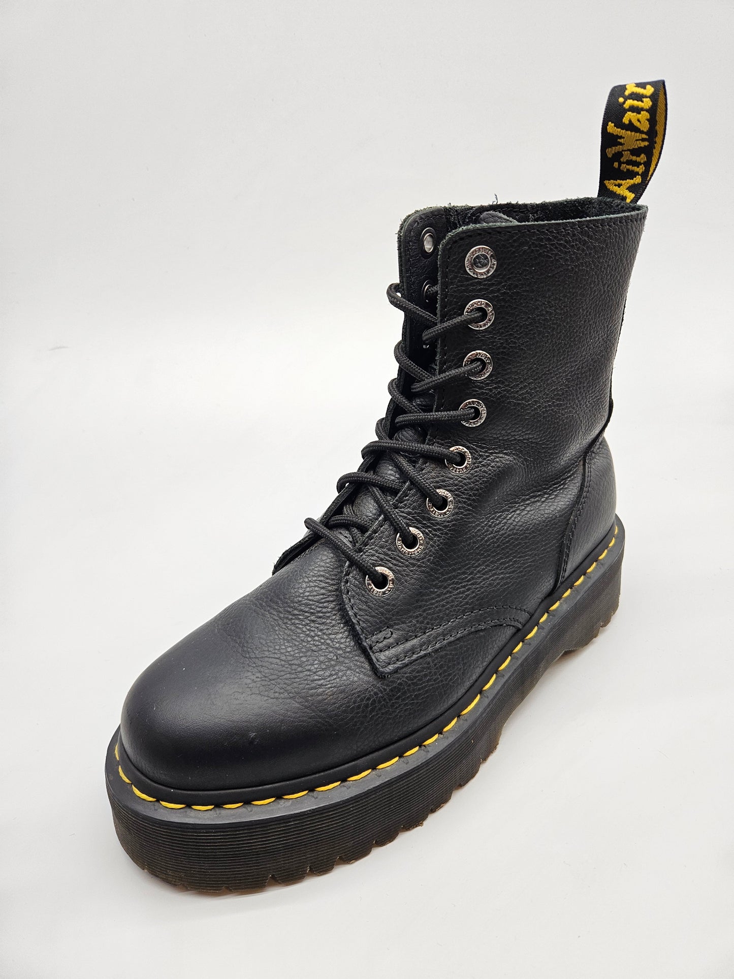 DR MARTINS ORIGINAL KOZNI CIZMI BR 42