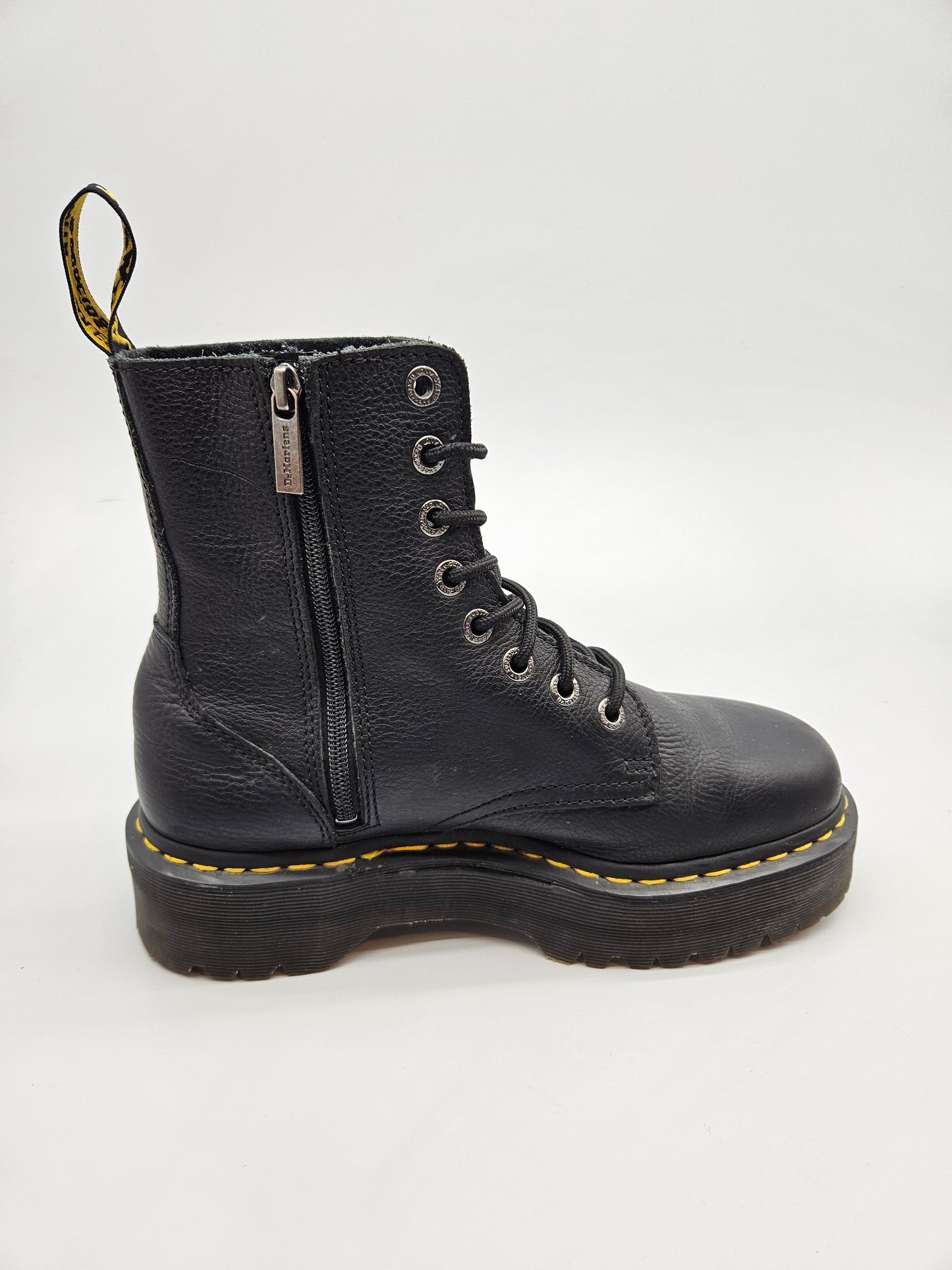 DR MARTINS ORIGINAL KOZNI CIZMI BR 42