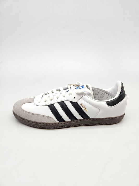 ADIDAS NOVI ORIGINAL PATIKI BR 44.5