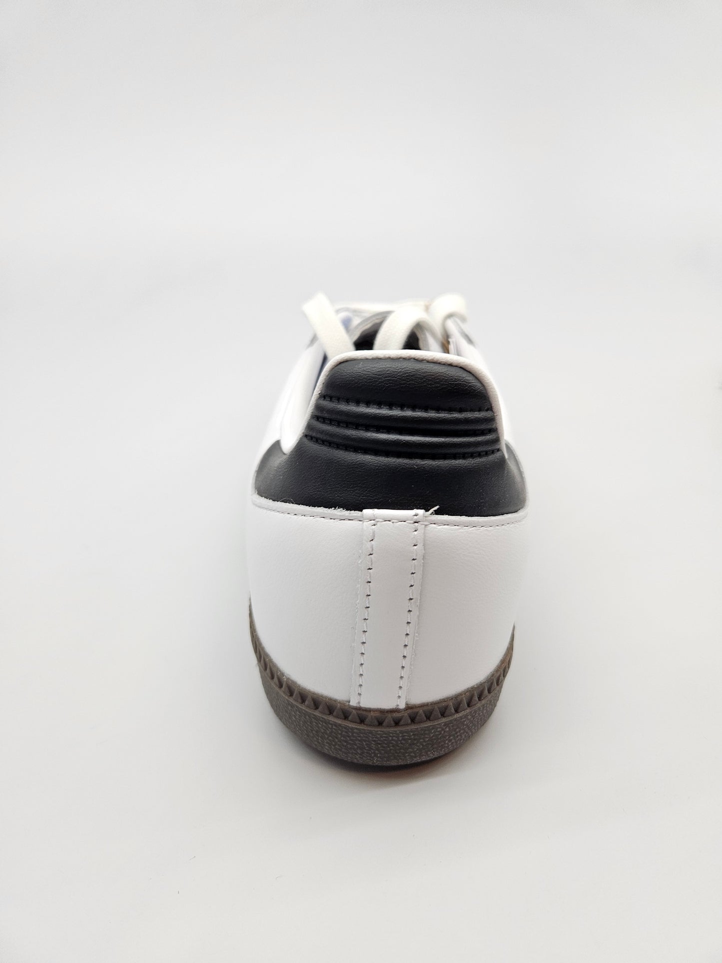 ADIDAS NOVI ORIGINAL PATIKI BR 44.5