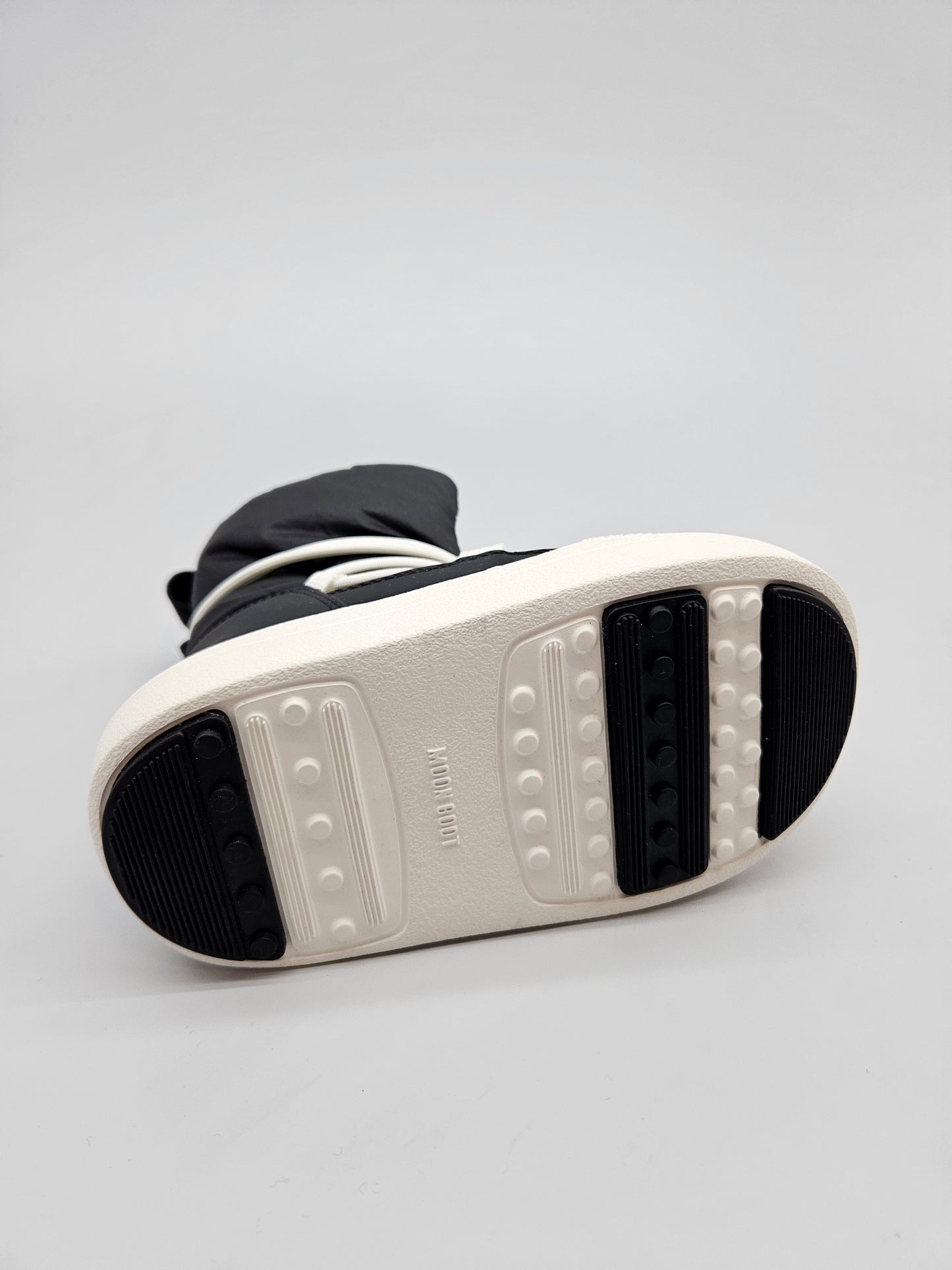 MOON BOOT NOVI ORIGINAL CIZMI BR 27