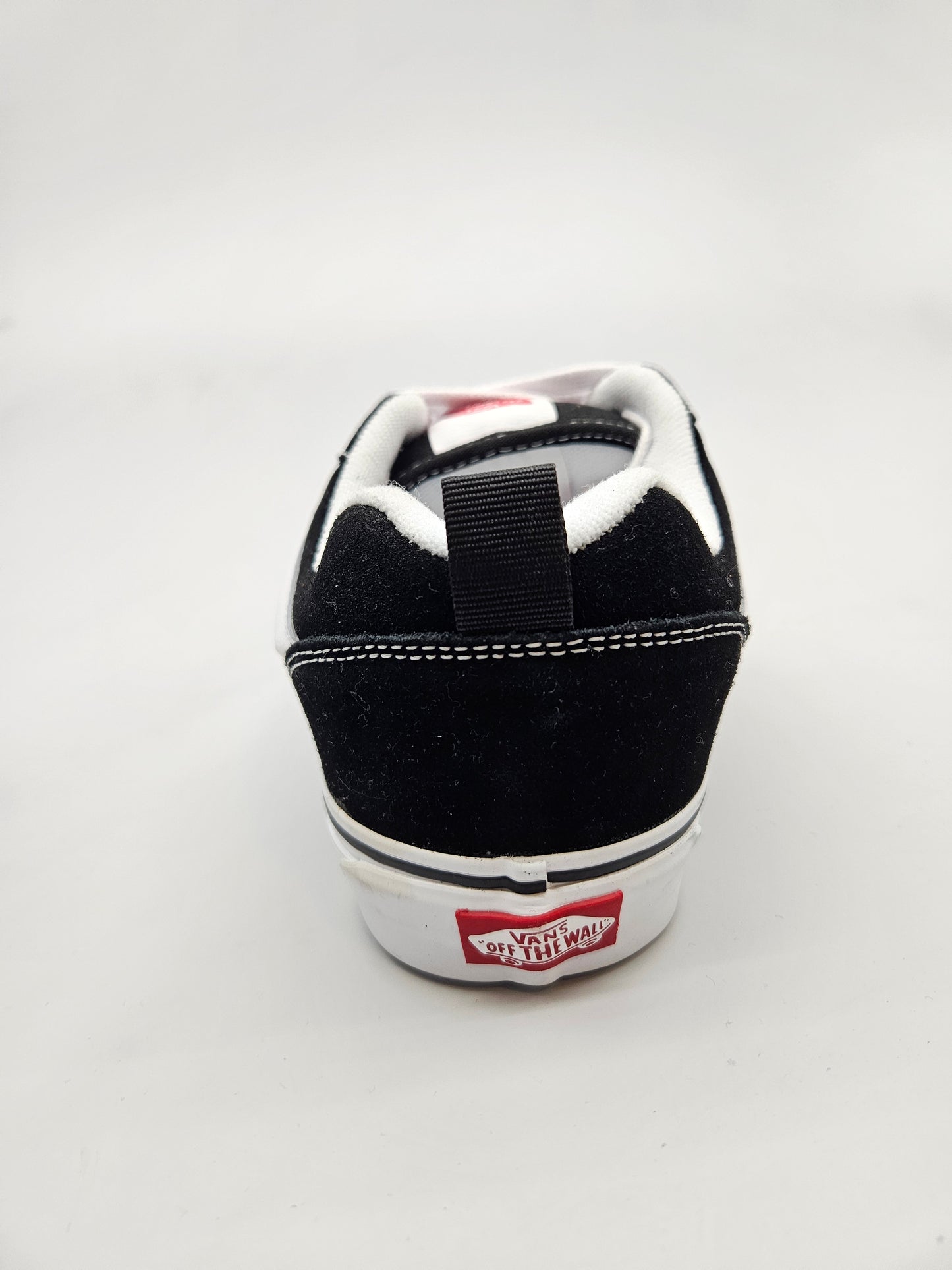 VANS NOVI ORIGINAL PATIKI BR 42