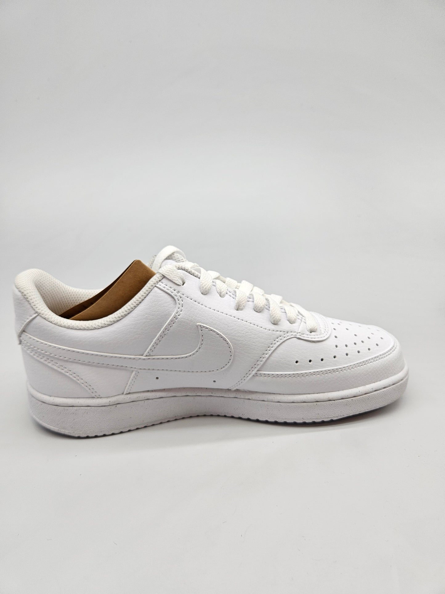 NIKE NOVI ORIGINAL PATIKI BR 40.5