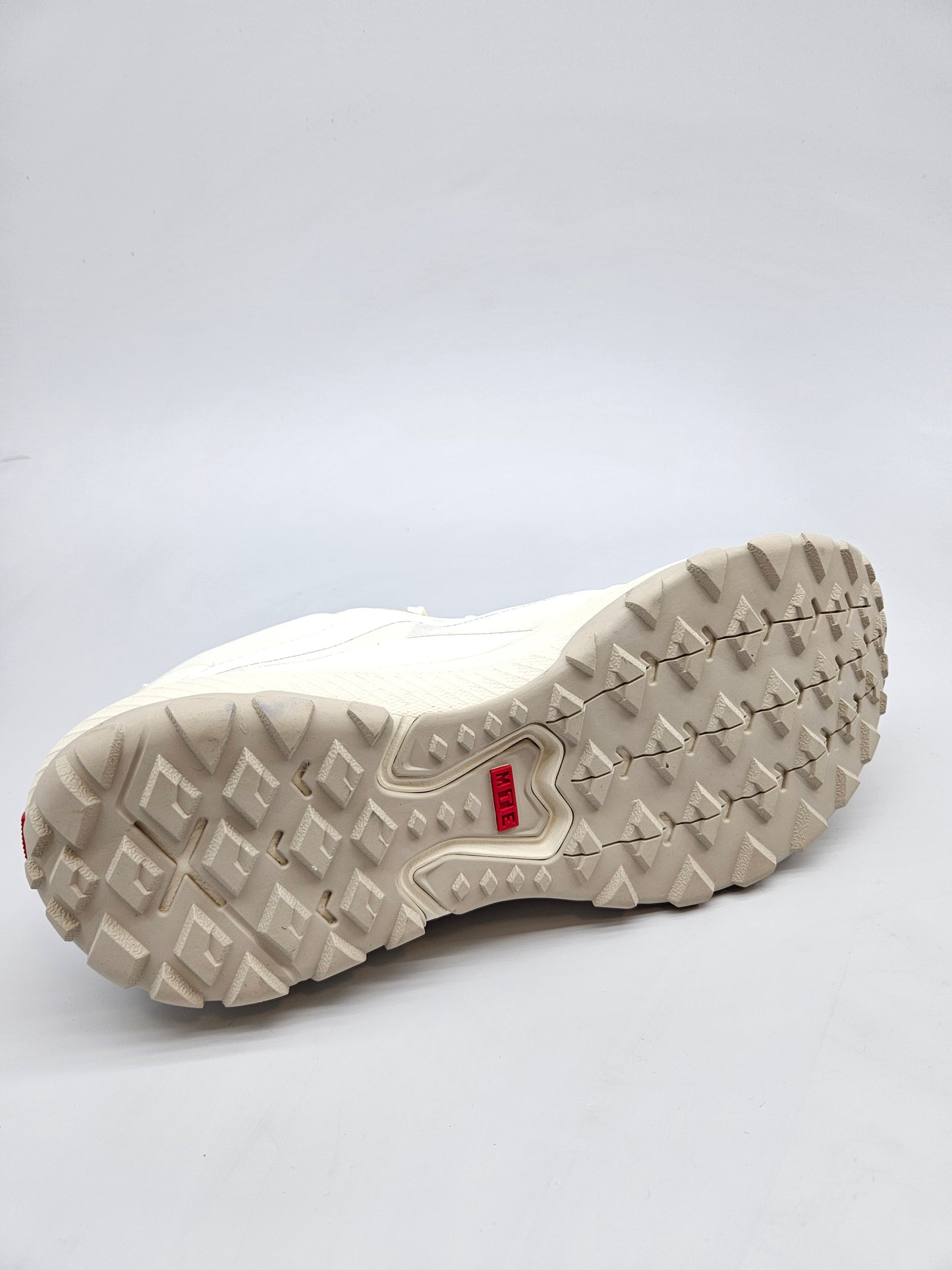 VANS NOVI ORIGINAL PATIKI BR 43