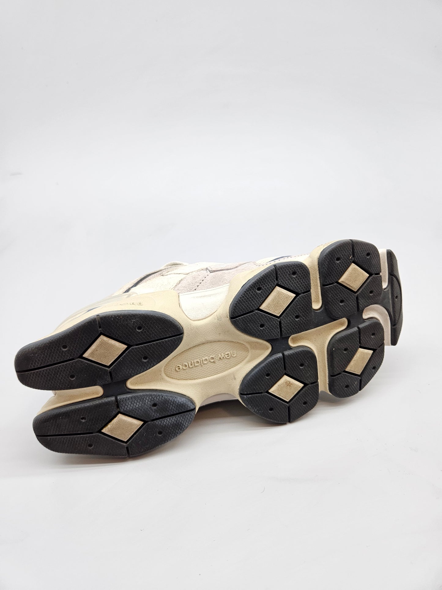 NEW  BALANCE ORIGINAL PATIKI BR 36
