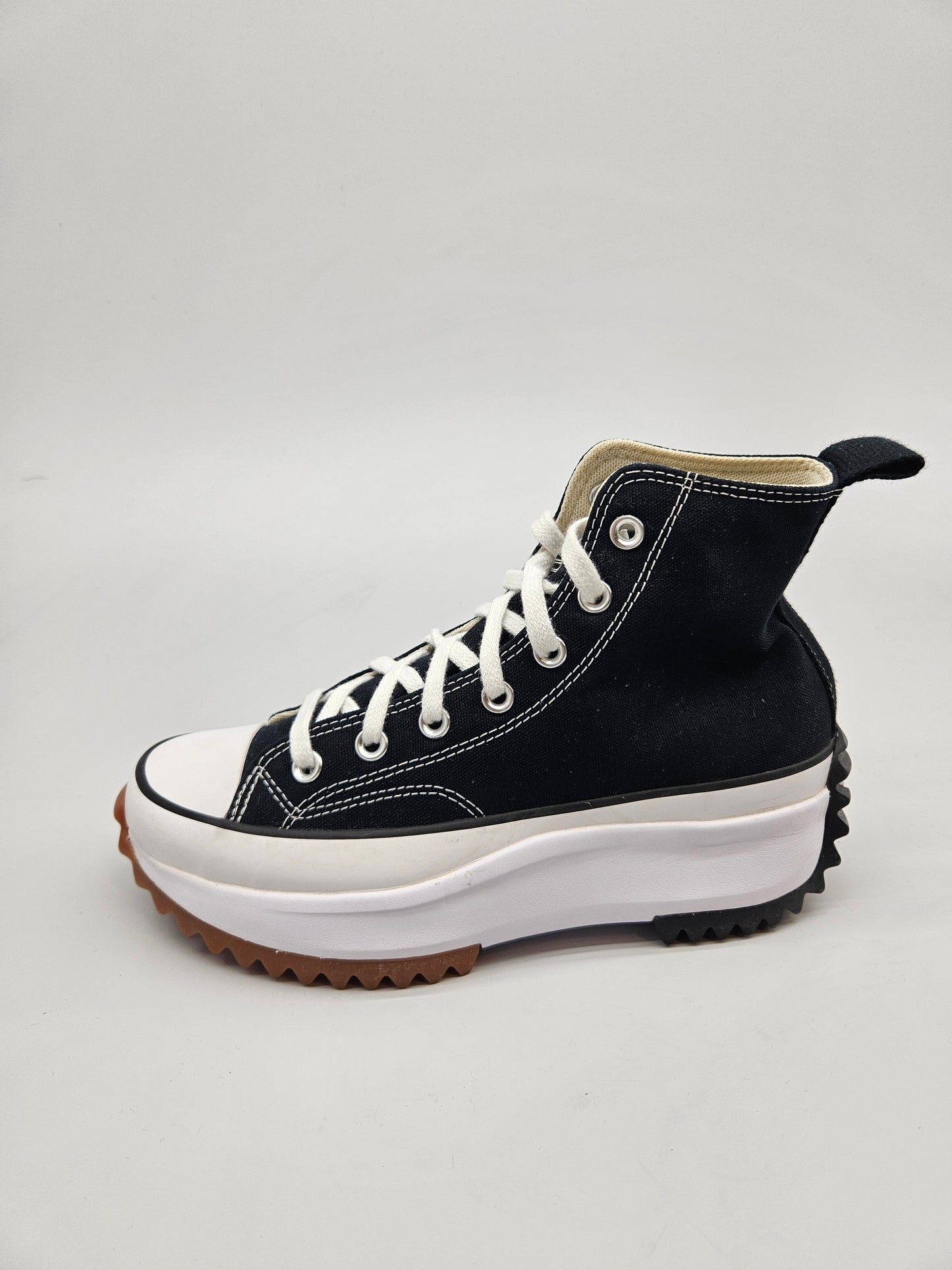CONVERSE NOVI ORIGINAL PATIKI BR 38.5