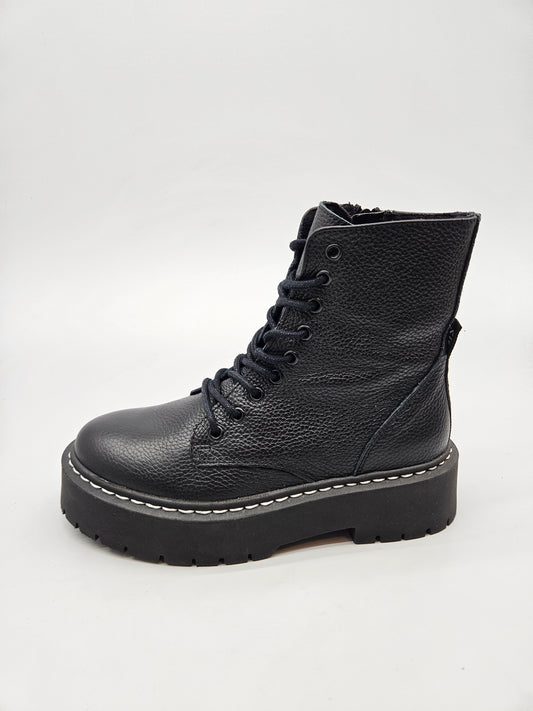 STEVE MADDEN ORIGINAL KOZNI CIZMI BR 38