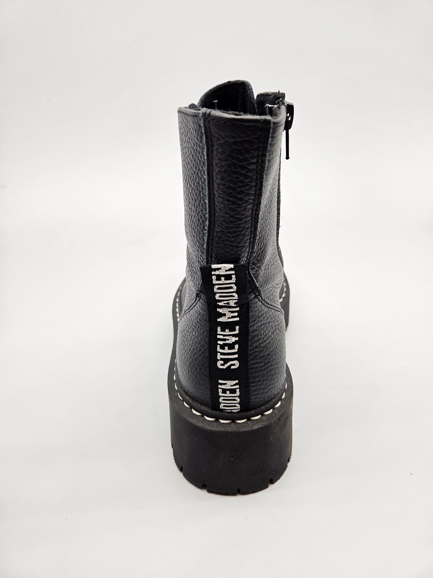 STEVE MADDEN ORIGINAL KOZNI CIZMI BR 38